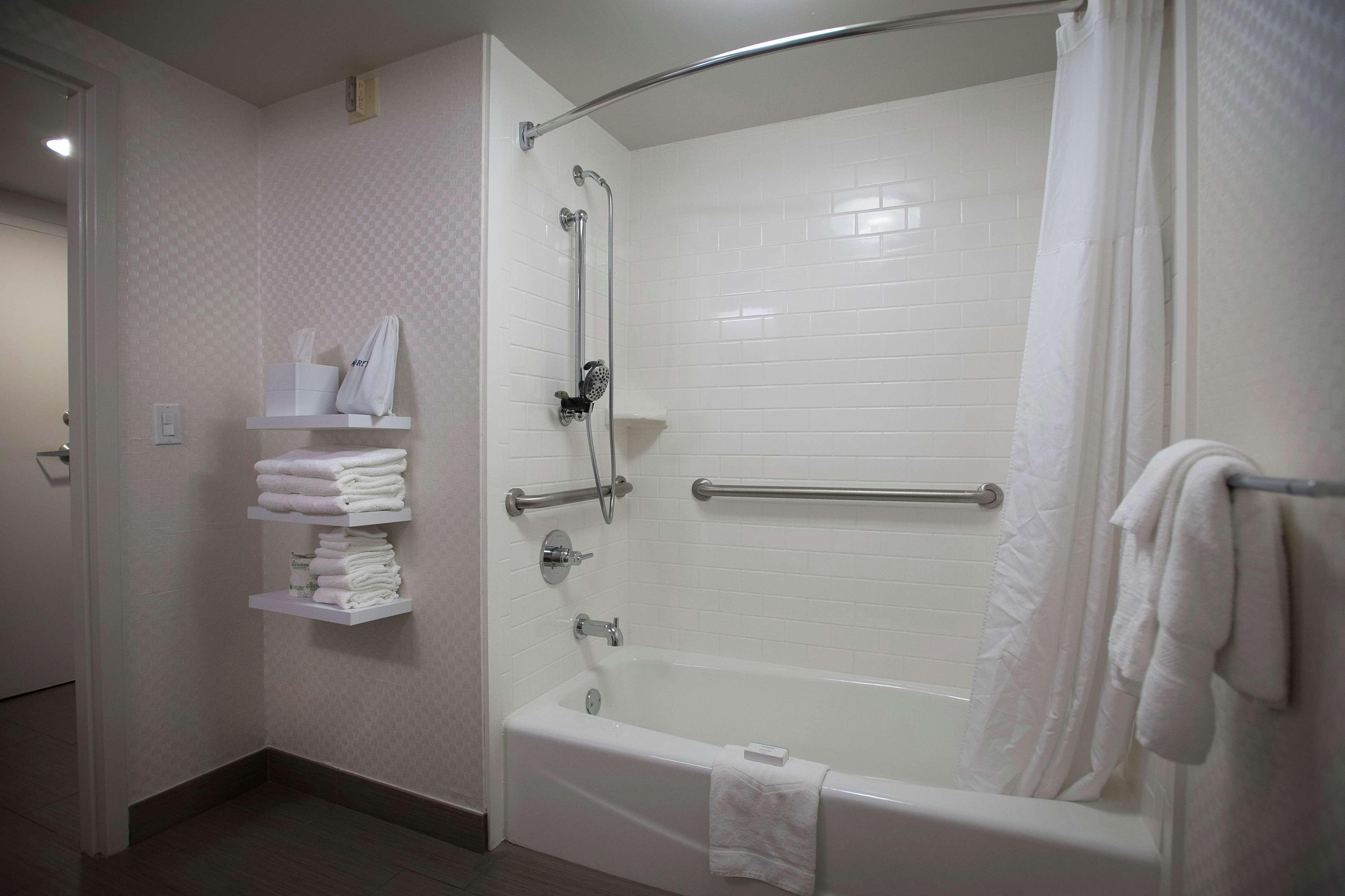Hampton Inn & Suites New Orleans/Elmwood Harahan Εξωτερικό φωτογραφία